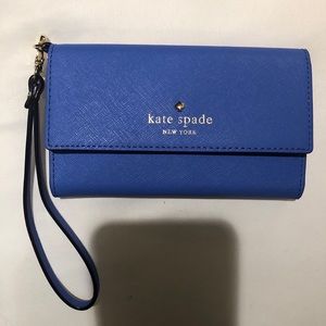Kate spade Cedar street wristlet